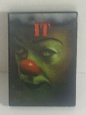 Stephen Kings IT DVD 1990 Lenticular Slipcover Case Tim Curry Horror Movie Film